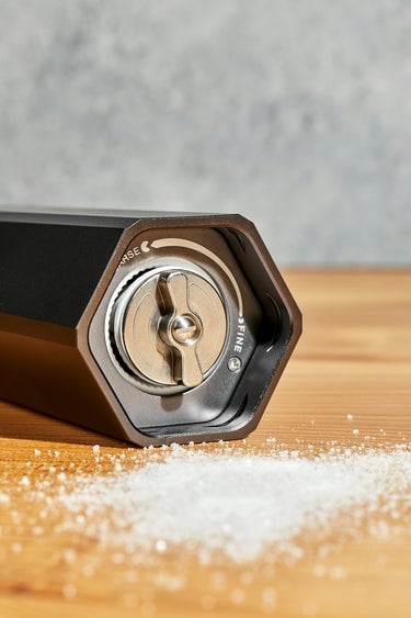 A Guide To Salt: The 3 Kinds You Should Have In Your Kitchen