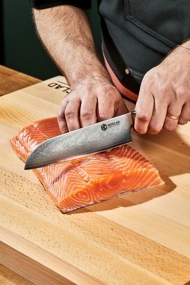 German vs. Japanese Knives: A Comparison Guide