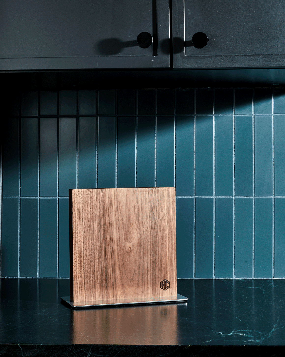 HexClad Magnetic Walnut Knife Block